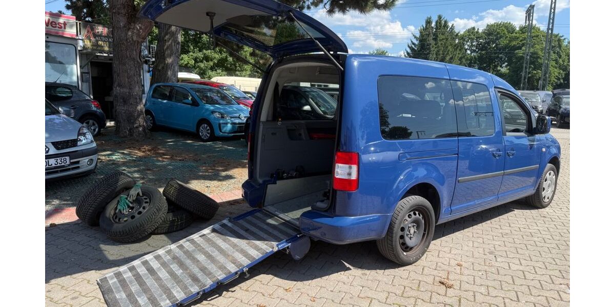 VW Caddy Maxi 248.500 km 3.999 &euro; München 81243