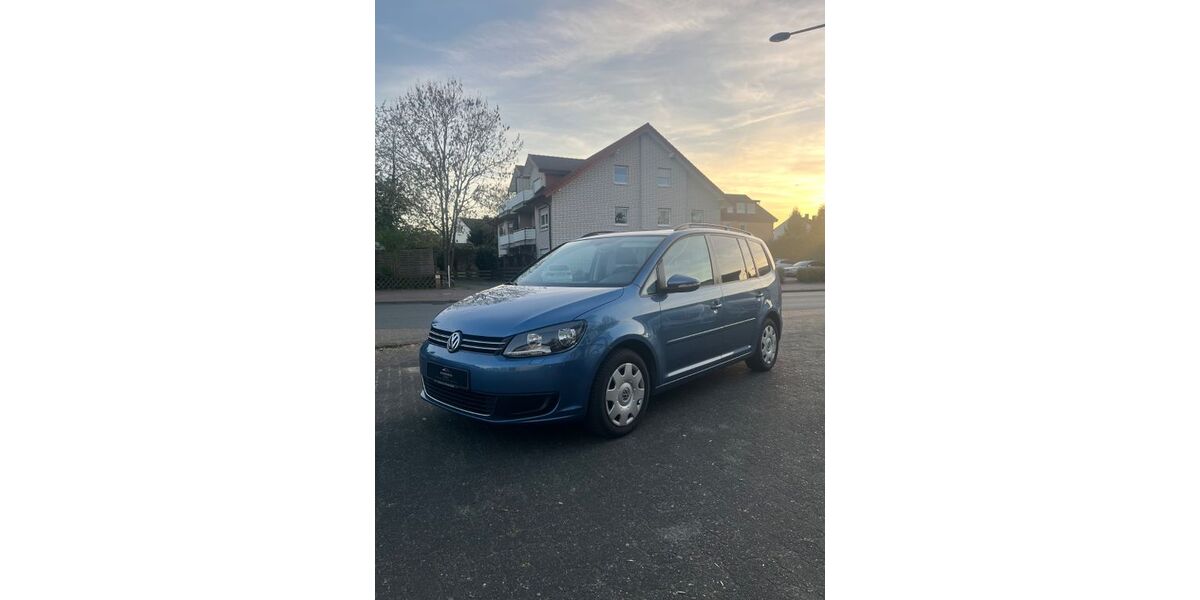 VW Touran 181.000 km 7.990 &euro; Detmold 32760