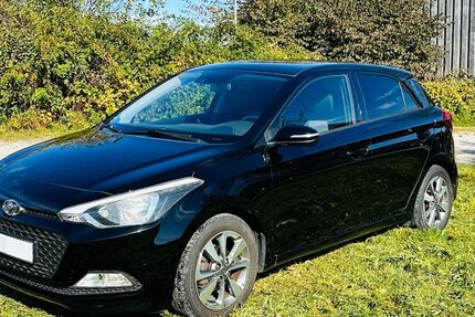 Hyundai i20 156.000 km 7.800 &euro; Otterfing 83624