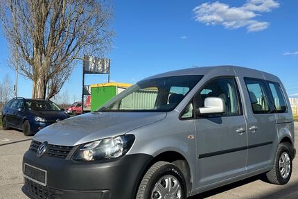VW Caddy 178.423 km 7.300 &euro; Berlin 12681
