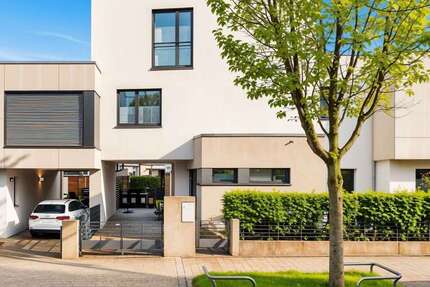 Haus zum Kaufen in Frankfurt am Main 1.254.000 € 175 m² 6 zimmer