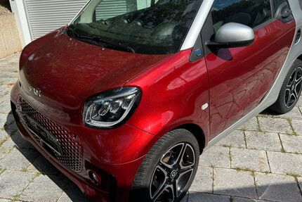 Smart ForTwo 24.500 km 12.700 &euro; Gaggenau 76571