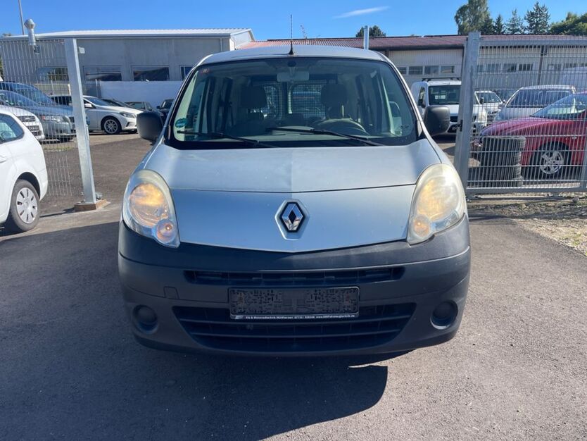 Renault Kangoo 168.000 km 2.350 € Trossingen 78647
