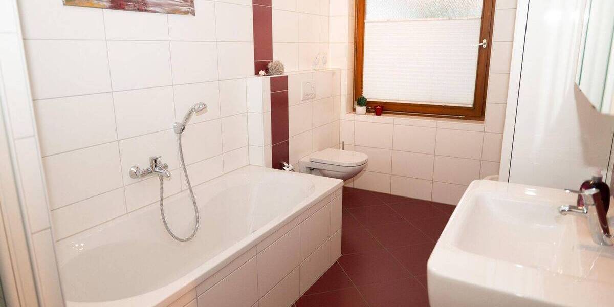 Einfamilienhaus Bad Wünnenberg (OT Fürstenberg) Fürstenberg - 1 Zimmer, 330 m&sup2;, 420.000&euro; | Angebot:26417654