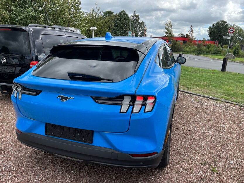 Ford Mustang Mach-E 20.808 km 30.800 € Fröndenberg 58730