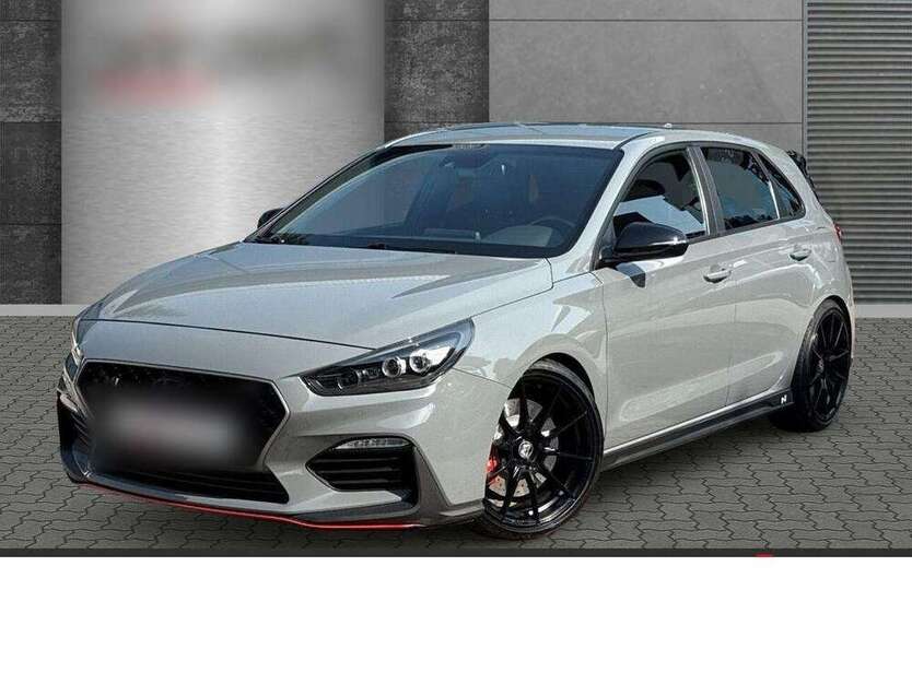 i30