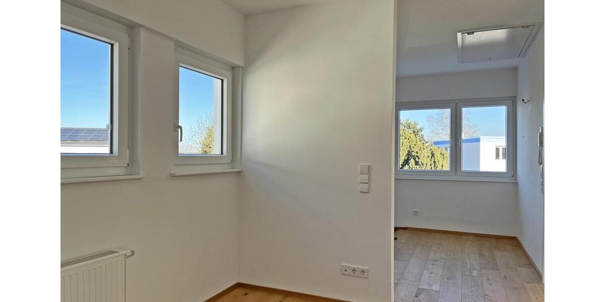 Einfamilienhaus Reutlingen Reutlingen (Kernstadt) - 4.5 Zimmer, 140 m&sup2;, 2.200&euro; | Angebot:25142351