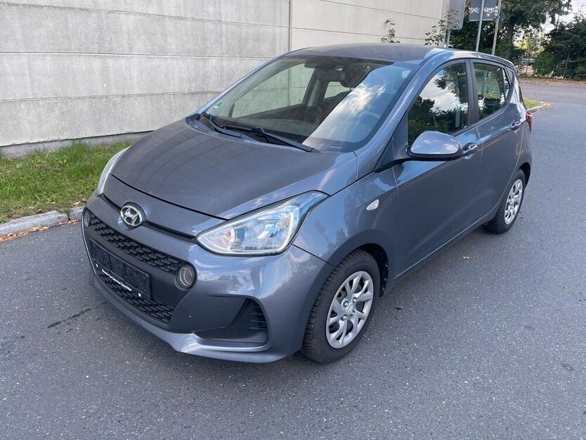 i10