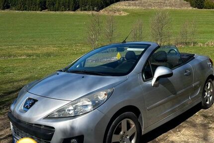 Peugeot 207 102.000 km 4.300 &euro; Kirchhundem 57399