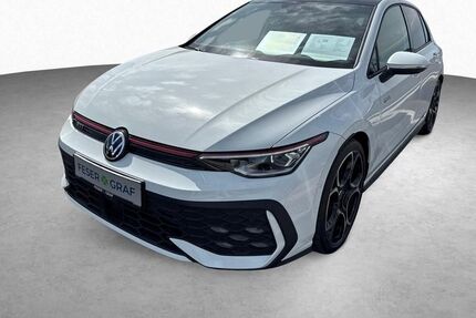 VW Golf 1.900 km 43.980 &euro; Burgoberbach 91595