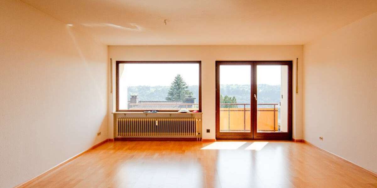 Etagenwohnung Wehr - 3 Zimmer, 95 m&sup2;, 900&euro; | Angebot:25386496