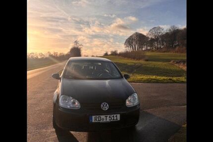 VW Golf 91.512 km 3.990 &euro; Bünsdorf 24794