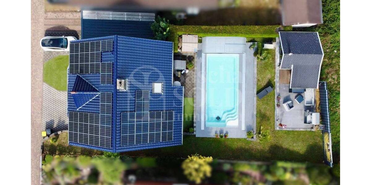 Freistehendes Einfamilienhaus mit Pool, Sauna und PV-Anlage - Viel Platz & Komfort in ruhiger Lage - Einfamilienhaus Ottweiler Lautenbach | Angebot:26897065