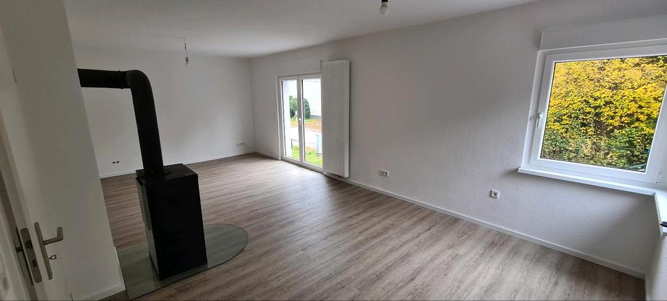 Doppelhaushälfte Remscheid Lüttringhausen - 4 Zimmer, 120 m&sup2;, 1.500&euro; | Angebot:25274629