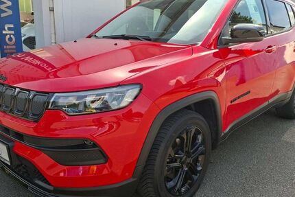 Jeep Compass 27.300 km 22.495 &euro; Petershagen 32469