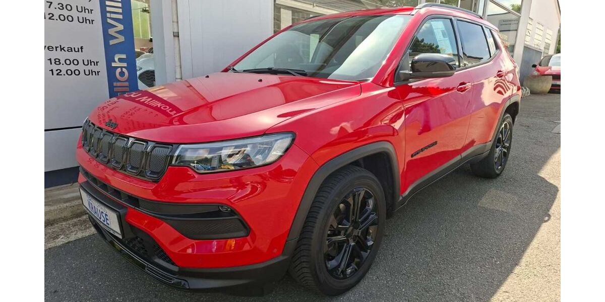 Jeep Compass 27.300 km 22.495 &euro; Petershagen 32469