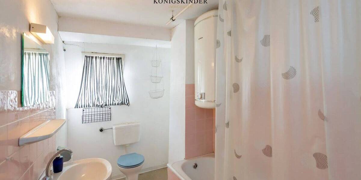 Einfamilienhaus Kernen im Remstal Stetten - 9 Zimmer, 300 m&sup2;, 349.000&euro; | Angebot:26188192