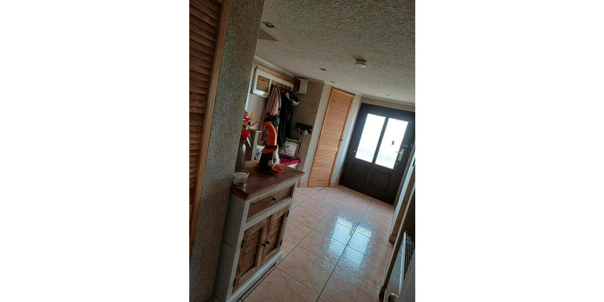 Einfamilienhaus Oschersleben (Bode) - 3 Zimmer, 100 m&sup2;, 110.000&euro; | Angebot:26223908