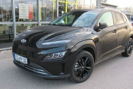 Hyundai KONA 17.500 km 19.990 € Freising / Achering 85354