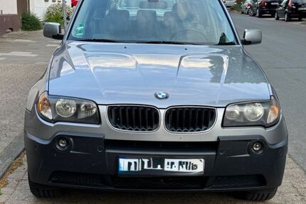 BMW X3 240.000 km 4.999 &euro; Bückeburg 31675