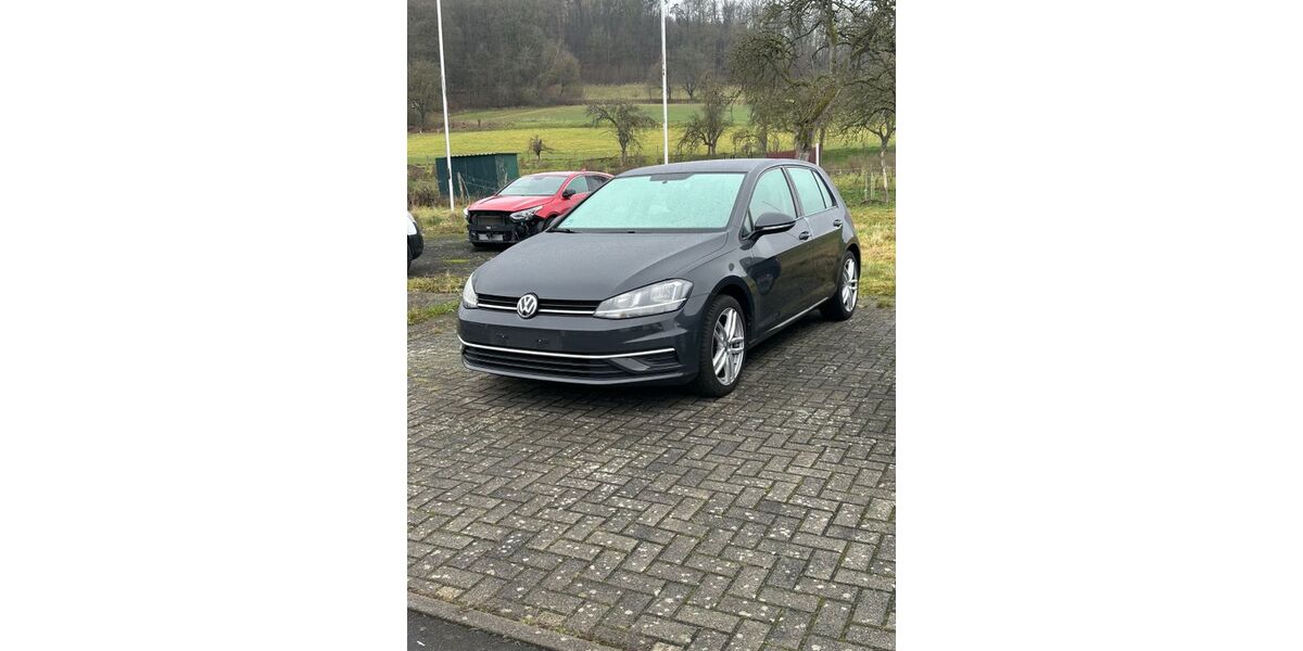 VW Golf 76.383 km 14.500 &euro; Schwalmstadt 34613
