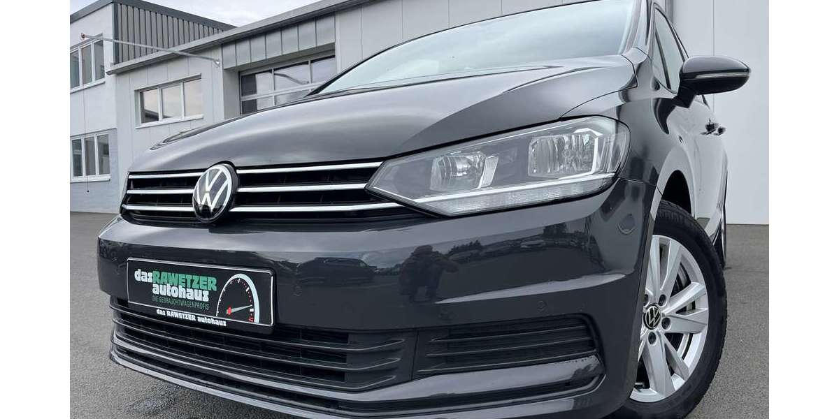 VW Touran 24.055 km 24.860 &euro; Marktredwitz 95615