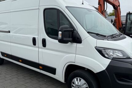 Peugeot Boxer 150.000 km 14.600 € Bedburg (bei Köln) 50181