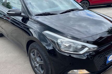 Hyundai i20 160.000 km 6.300 &euro; Neuhofen 67141