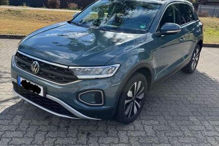 VW T-Roc 11.900 km 26.099 € Brome 38465