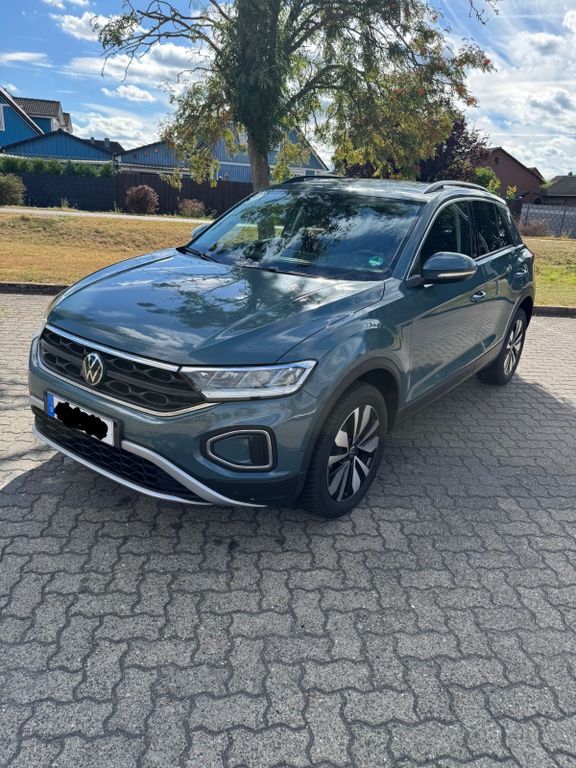 VW T-Roc 11.900 km 26.099 € Brome 38465