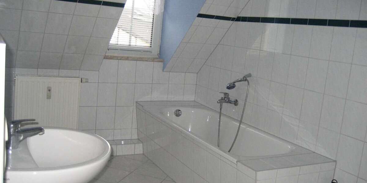 Nachmieter gesucht - schöne 2 Zi.-Wohnung in zentraler Lage von Saalfeld 2 zimmer