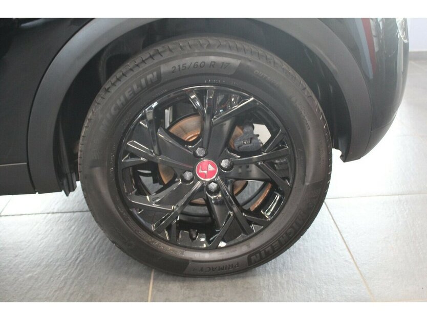 DS Automobiles DS3 Crossback E-Tense Performance Line 37.375 km 15.980 € Euskirchen 53881