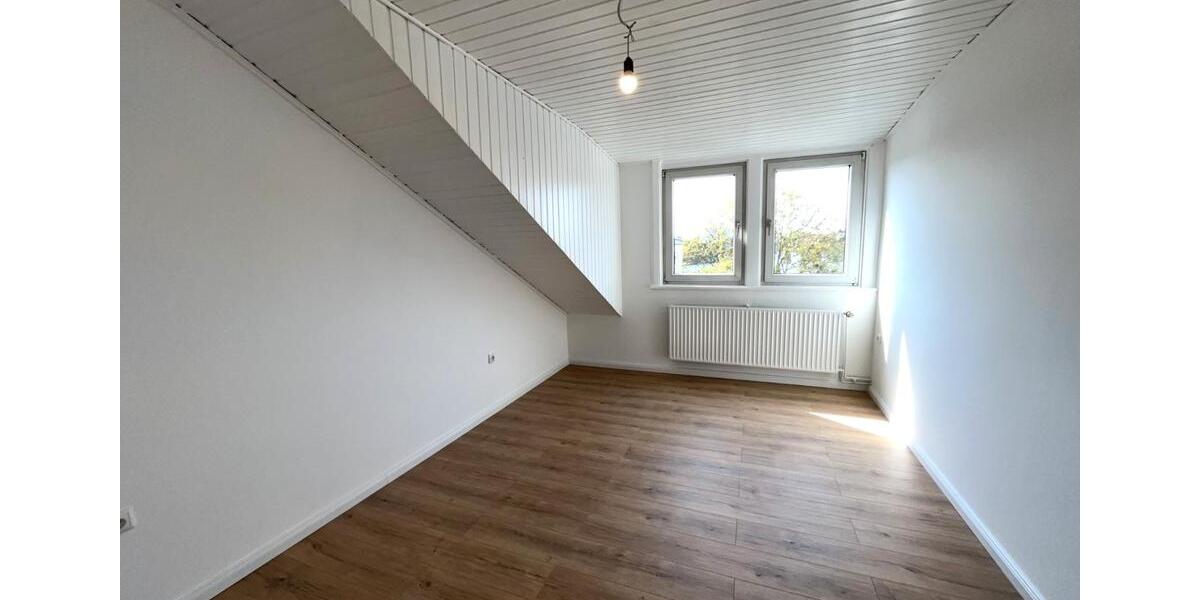 Dachgeschoßwohnung Bremen Östliche Vorstadt - 2 Zimmer, 49 m&sup2;, 595&euro; | Angebot:26262584