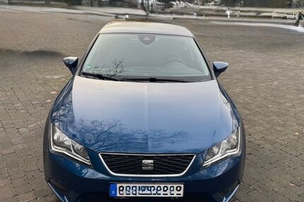Seat Leon 82.000 km 12.450 &euro; Solingen 42653