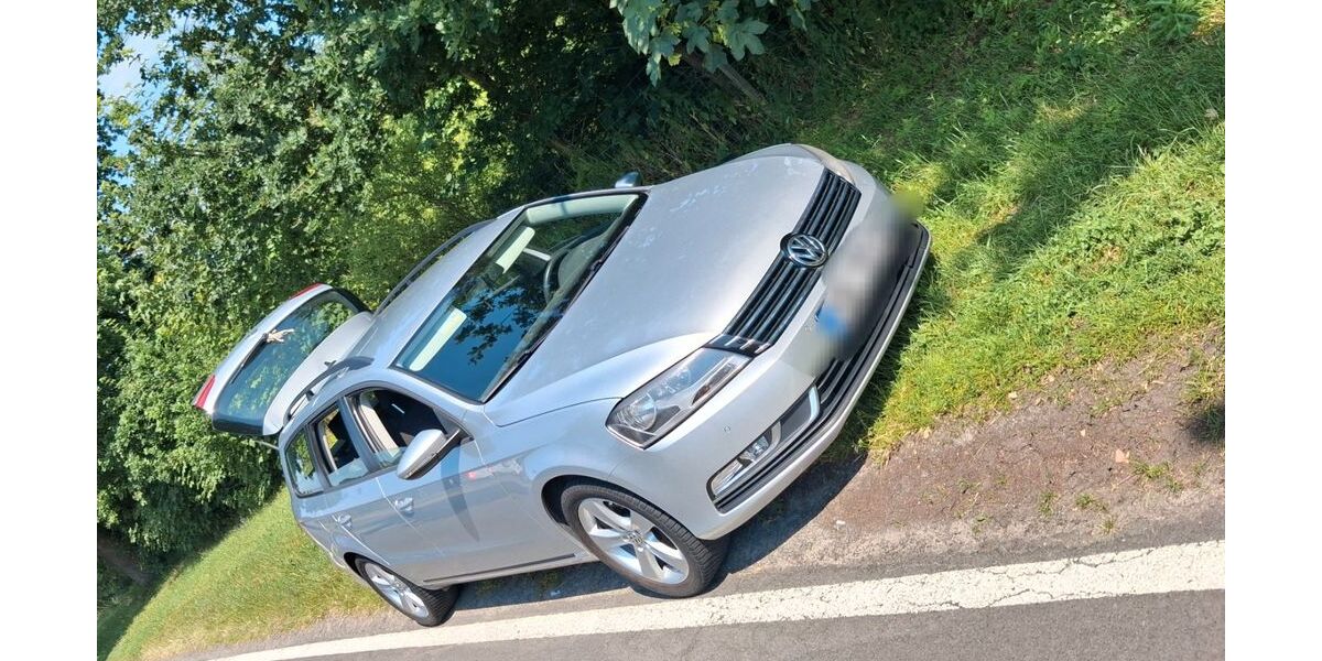 VW Passat 178.000 km 5.200 &euro; Bandenitz 19230