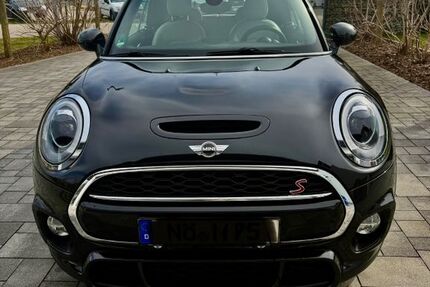 Mini John Cooper Works Cabrio 57.500 km 19.999 &euro; Deiningen 86738