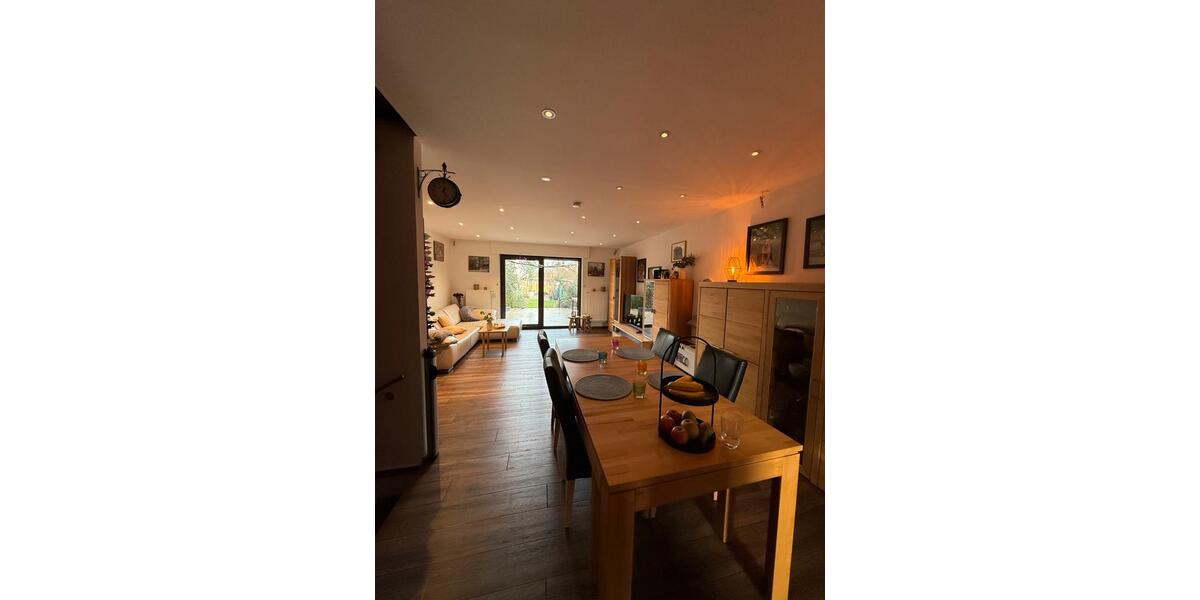 Reihenhaus Oberhausen Biefang - 4 Zimmer, 130 m&sup2;, 489.000&euro; | Angebot:27426364