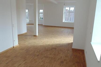 Großzügige 4-Zimmer-Wohnung im Herzen von Donaueschingen zimmer