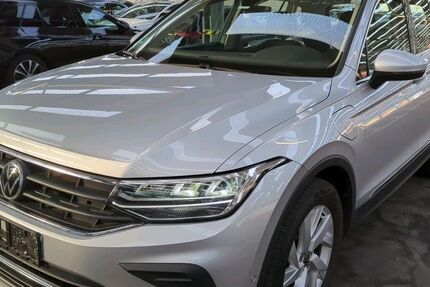 VW Tiguan 87.932 km 23.980 &euro; Barchfeld - Immelborn 36456