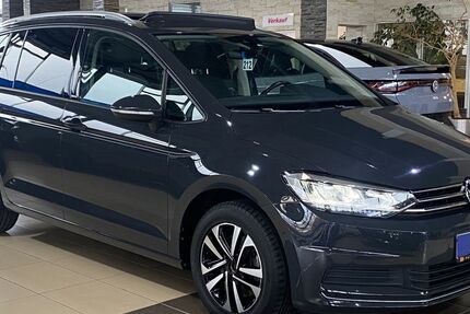 VW Touran 120.644 km 20.900 € Eitorf 53783