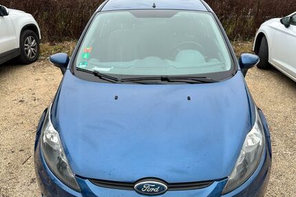 Ford Fiesta 182.567 km 1.700 &euro; Konstanz 78467