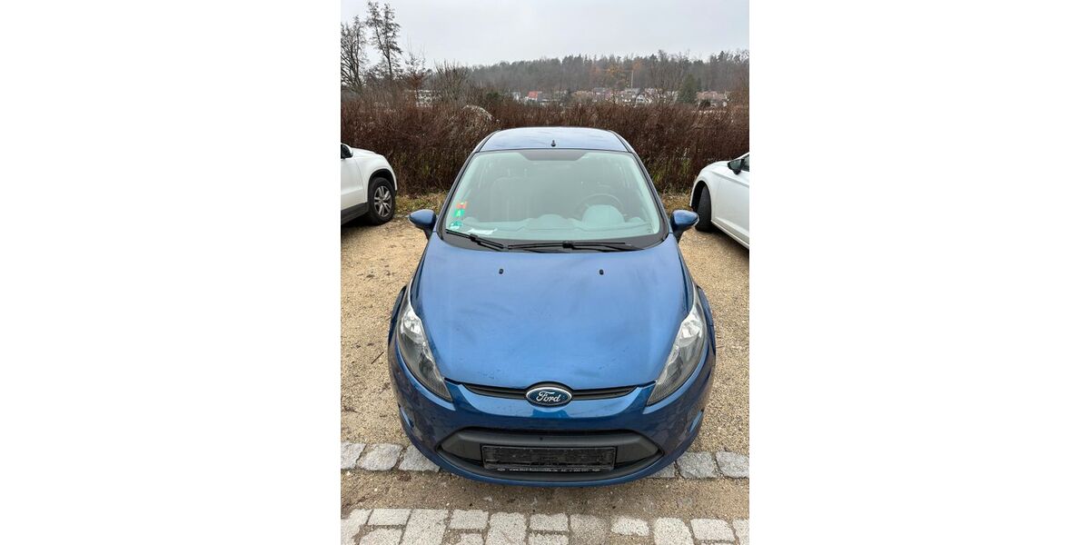Ford Fiesta 182.567 km 1.700 &euro; Konstanz 78467