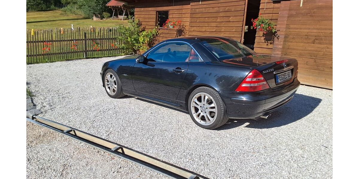 Mercedes-Benz SLK 230 125.000 km 11.999 &euro; Regen 94209