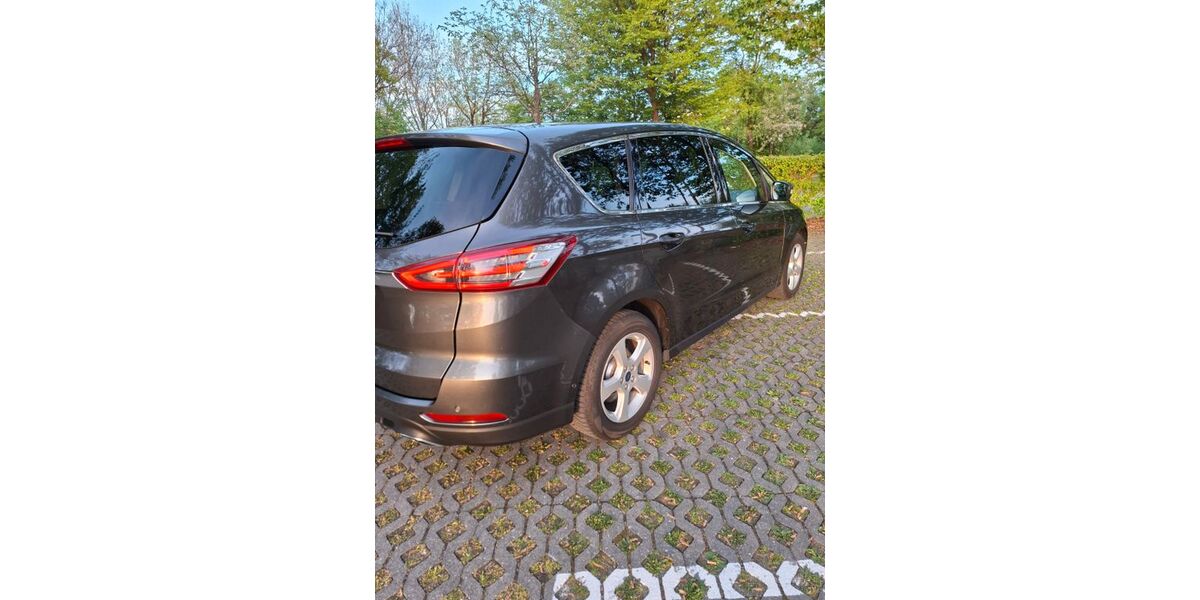 Ford S-Max 133.000 km 20.900 &euro; Regenstauf 93128