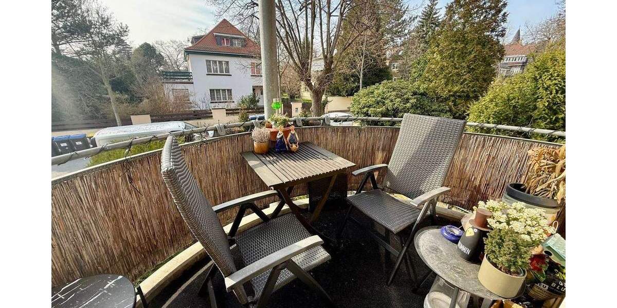 Etagenwohnung Radebeul - 2 Zimmer, 64 m&sup2;, 190.000&euro; | Angebot:25563351