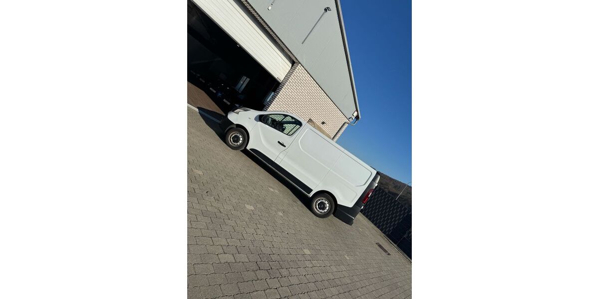 Renault Trafic 124.000 km 11.500 &euro; Gießen 35398