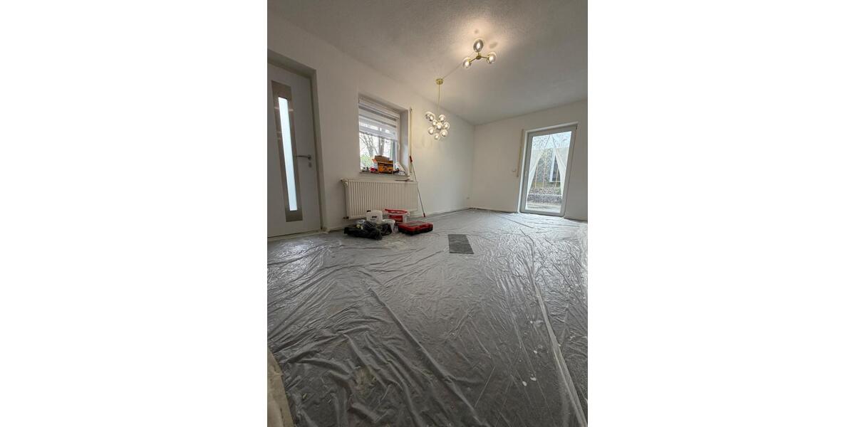 Großzügiger Haushälfte mit exklusivem Pool, großem Garten & Kamin 5 zimmer