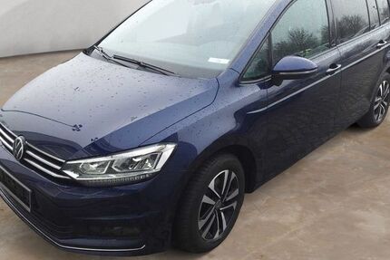VW Touran 78.326 km 23.490 &euro; Potsdam 14482
