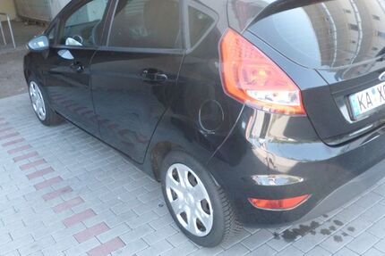 Ford Fiesta 165.000 km 3.150 &euro; Karlsruhe-Eggenstein 76344