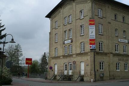 Gewerbefläche mit vielseitigem Potenzial – vormals Metzgerei & Kiosk – ab 78,5 m² teilbar zimmer